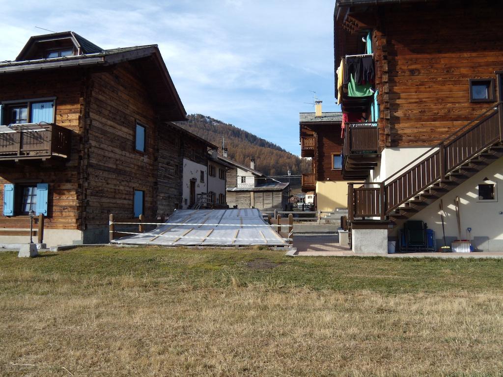 Art Apartments Casa Napell Livigno Exterior photo